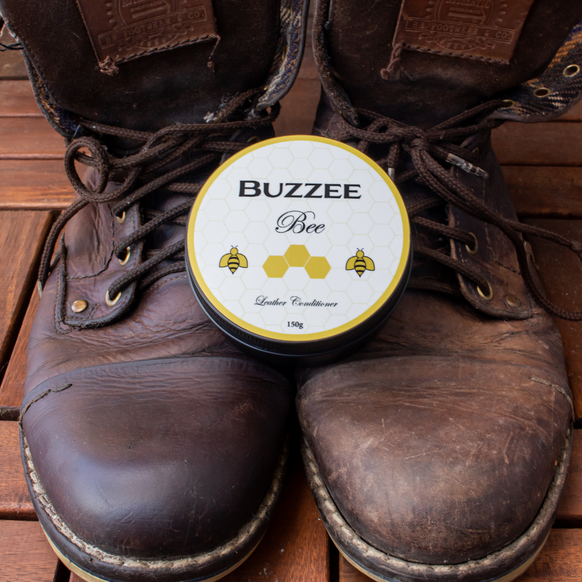 Buzzee Bee Leather Conditioner - 150g Tin x 3